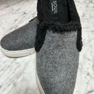 Soul by Naturalizer Gray and Black Slip-On Shoes